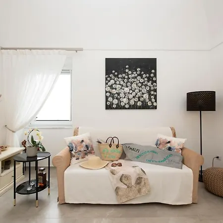 La Casa Di Sam Holiday home